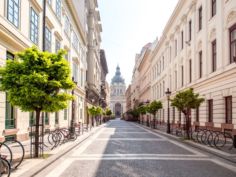 Bohemya'nın Işıltısı Prag Turu 2 Gece Ajet Havayolları İle