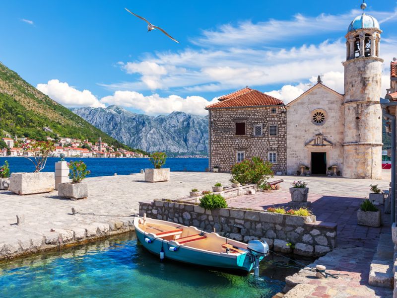 Baştanbaşa Balkanlar Ajet İle Tüm Çevre Gezileri, Ekstra Turlar, Akşam Yemekleri Dahil SAW-SJJ-SAW