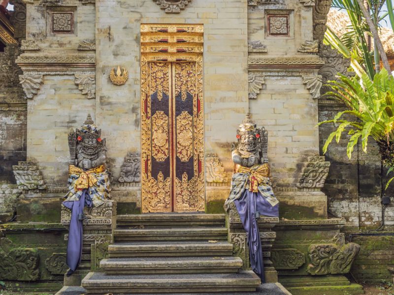 Endonezya Malezya Bali Turu 12 Gün EJ001