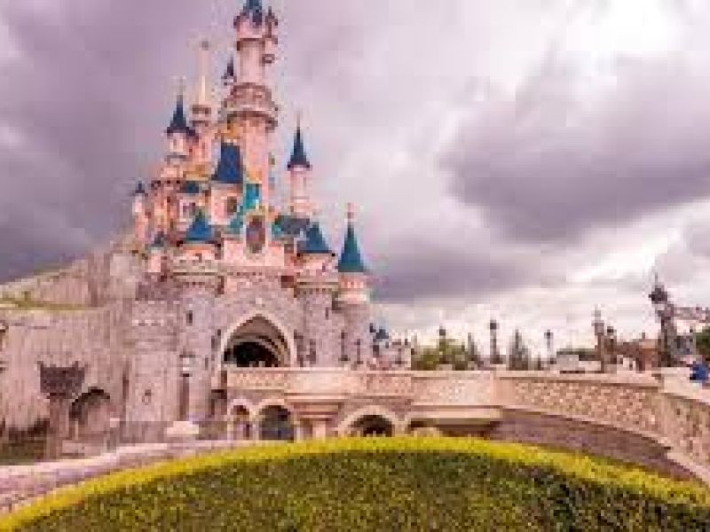 Görkemli Paris & Disneyland  3 Gece  - THY ile 14 Mart Sömestr Özel - (Tüm Turlar ve Disneyland Çift Park Bileti Dahil) 