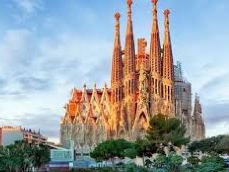İzmir'den Direkt Hareket Görkemli Barselona ve Mimari Harikalar 3 Gece - SunExpress Hava Yolları ile  (2026 Kış Dönemi)