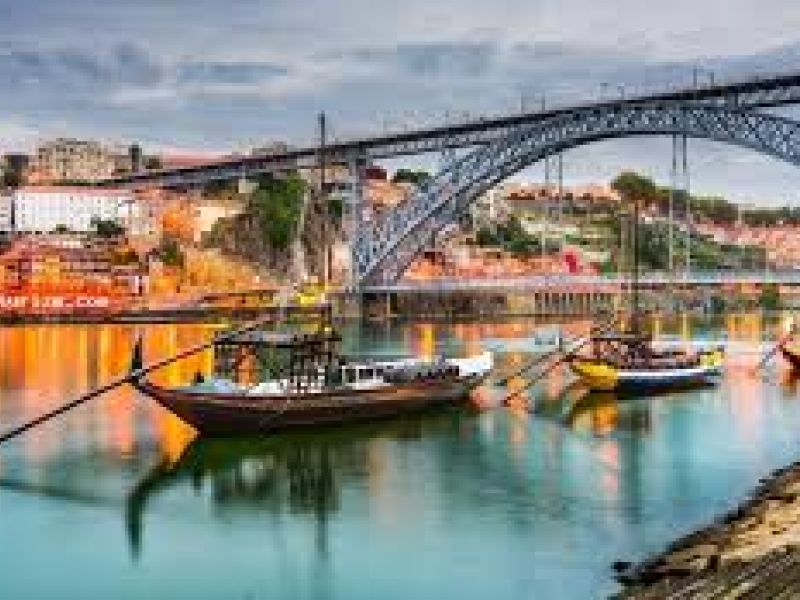 Görkemli Portekiz ve Endülüs Şehirleri 7 Gece - THY ile 19 Mart (Ramazan Bayramı Özel) (OPO - AGP) 