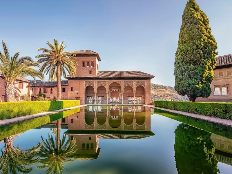 Comfort İspanya - Endülüs Turu PGS ile (BCN-MAD)
